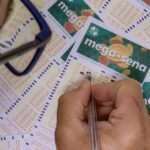 Mega-Sena Concurso 3015:...