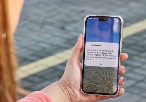Sistema Cell Broadcast emite alertas com um aviso sonoro e não depende de pacotes de internet pa...